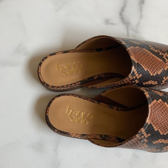 NEW Franco Sarto Rayna brown snakeskin point toe print mules Size 8.5 - Picture 7 of 8